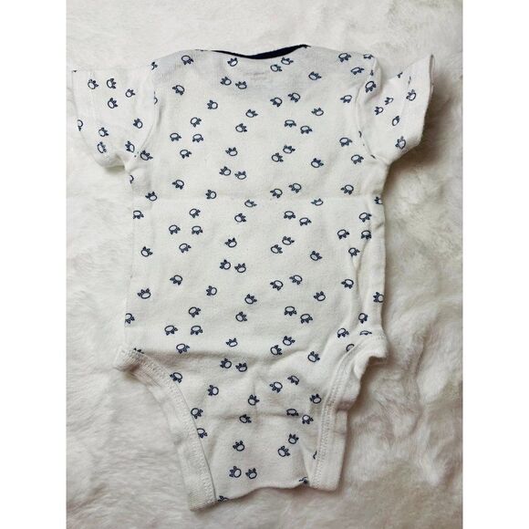 4-pc Newborn onesies for Boys - Picture 3 of 12